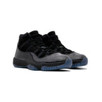 Air Jordan 11 Retro Cap and Gown