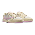 Air Jordan Retro 1 Low x Travis Scott Retro Shy Pink