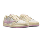 Air Jordan Retro 1 Low x Travis Scott Retro Shy Pink