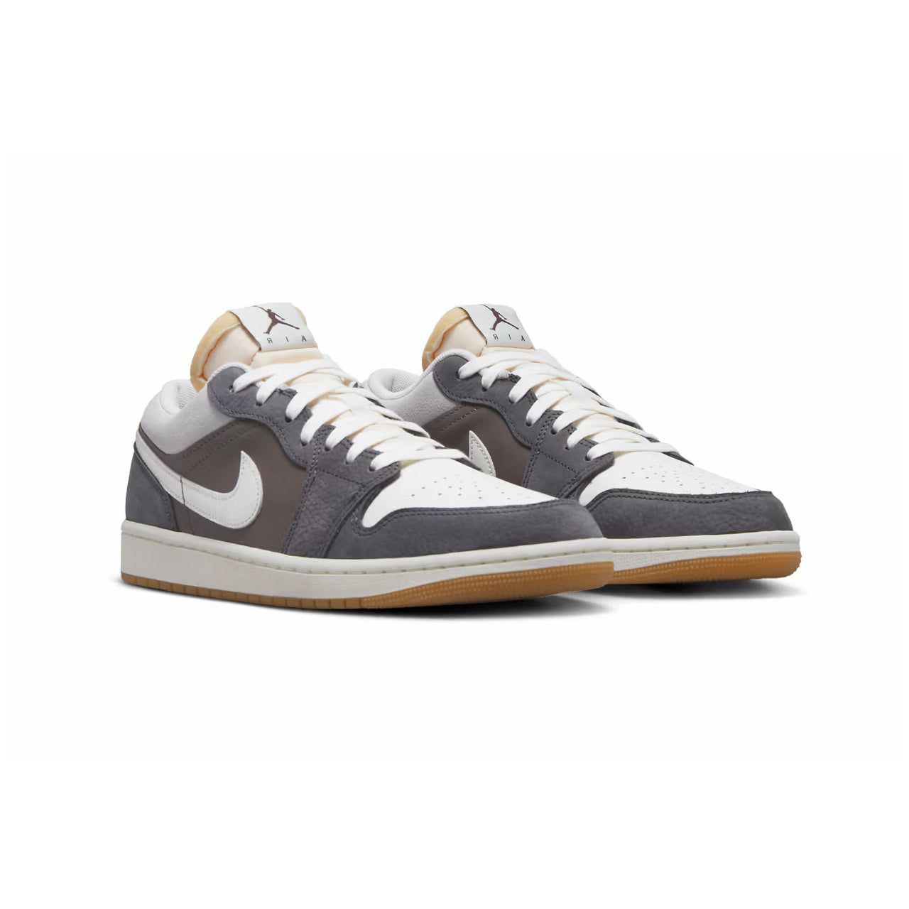 Air Jordan 1 Low SNKRS Day Korea Magpie