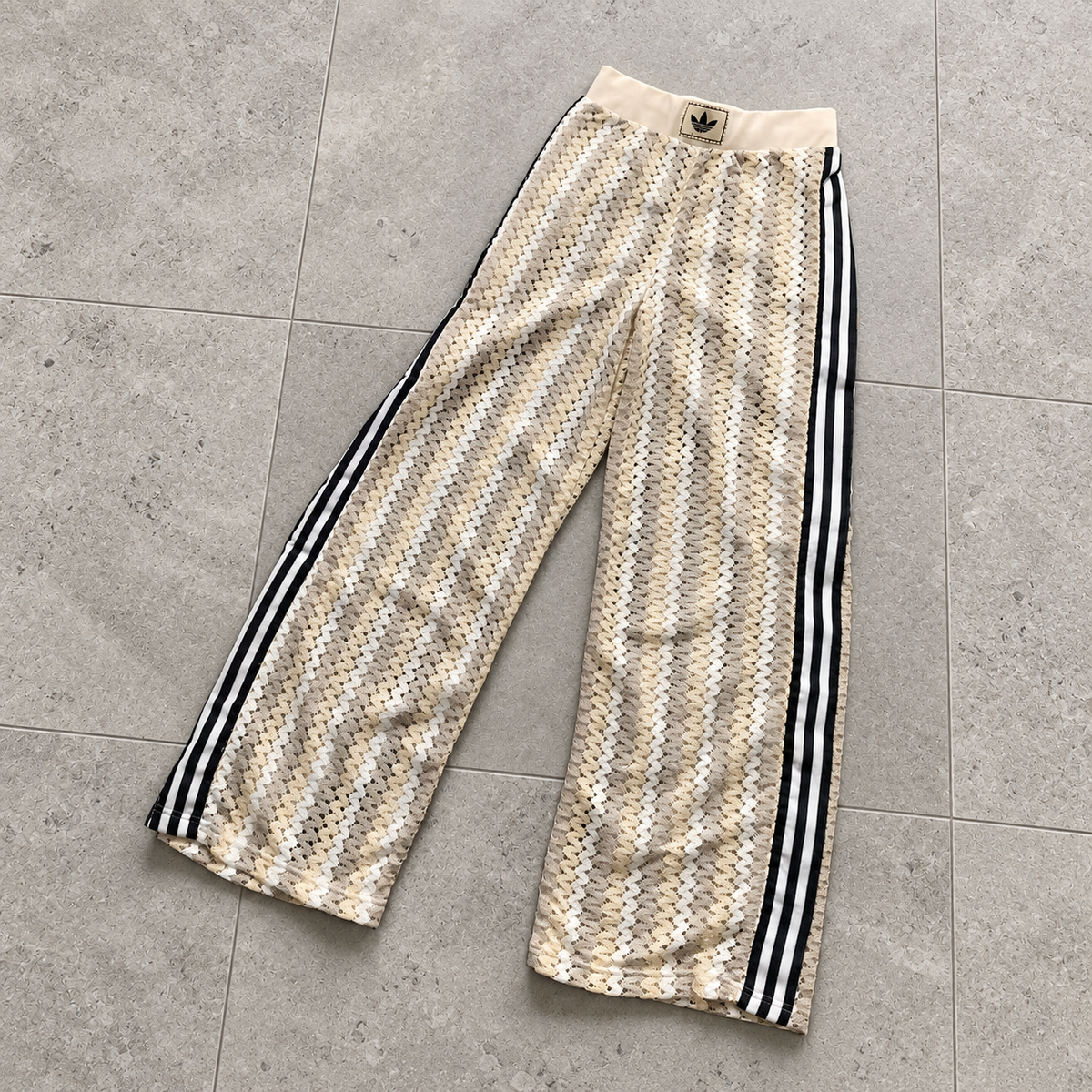Adidas Originals Women's Summer Glow Firebird Pants Wonder White