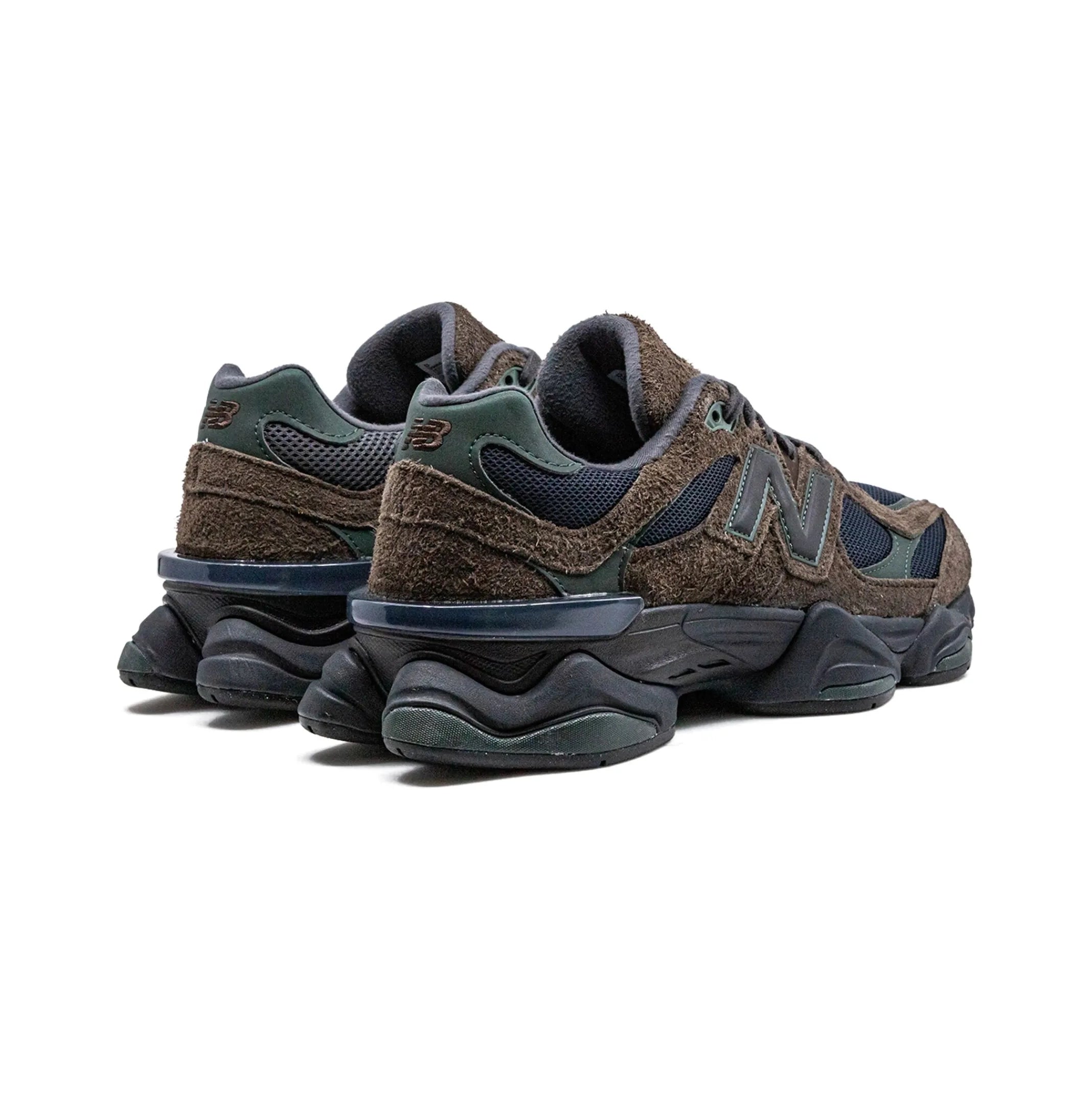 New Balance 9060 Beef & Broccoli