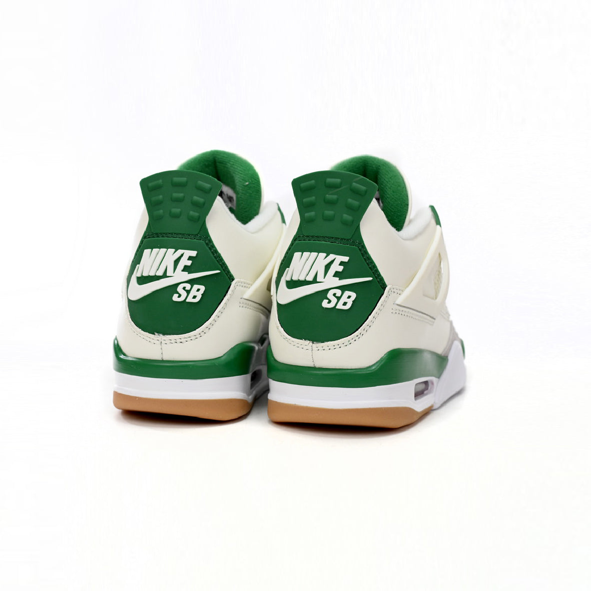 Air Jordan 4 SB Pine Green Calaite