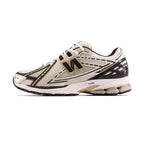 New Balance 1906R White Gold - vista 4
